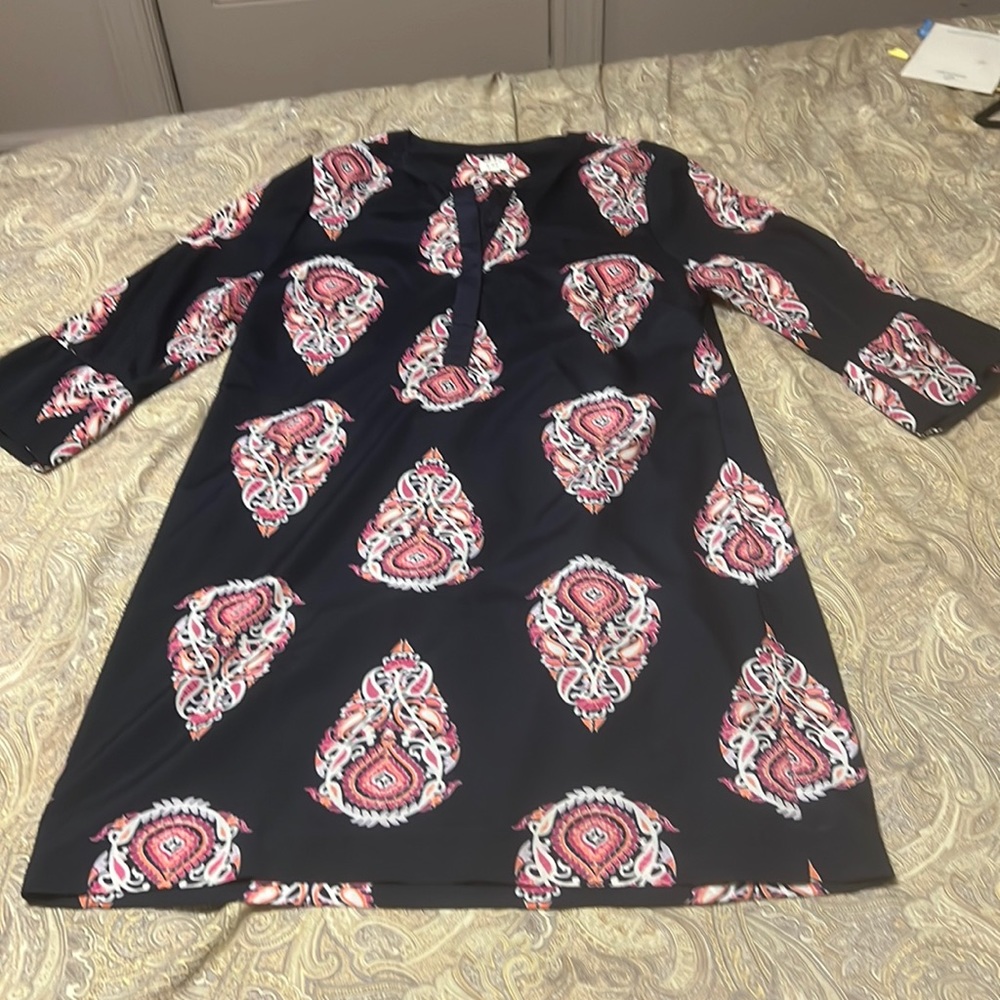 Ladies’ size 12 Crown & Ivy sheath dress